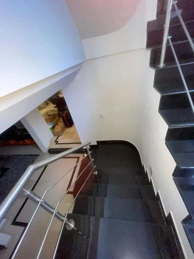 Abathar Ph Apartman Cali